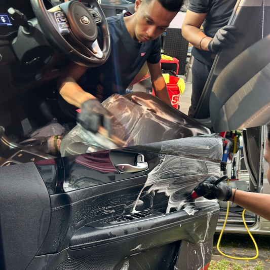 Interior & Exterior Car Grooming