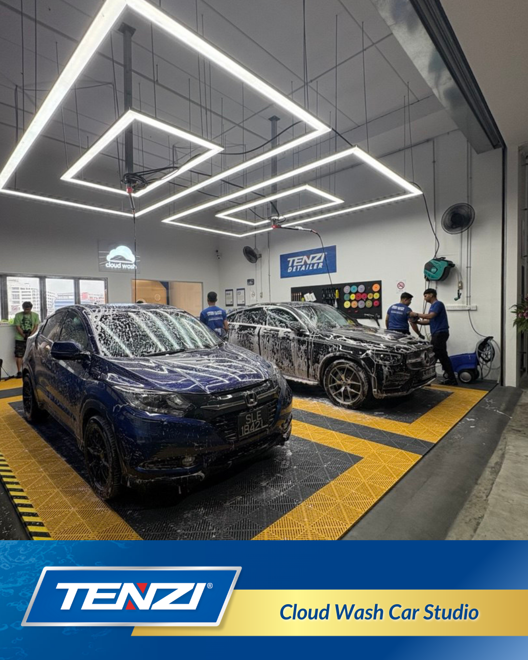 Cloud Wash Car Studio